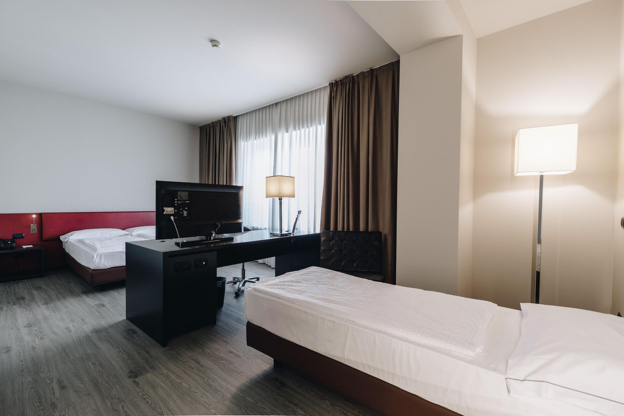 Hotel Continental Cremona Exterior photo